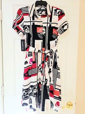 NWT Karl Lagerfeld Paris Logo Printed Shirt Dress Black White Coral Pink - US 2